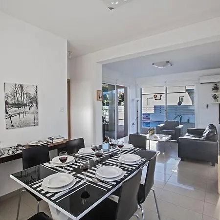 Villa Anthinas Enas - Beautiful 3 Bedroom Pernera With Pool - Close To The Beach