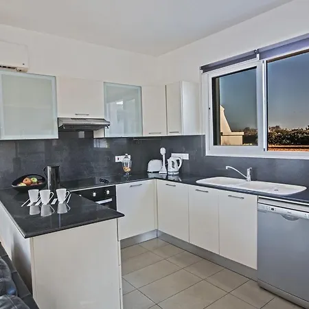 Anthinas Enas - Beautiful 3 Bedroom Pernera With Pool - Close To The Beach Villa Protaras